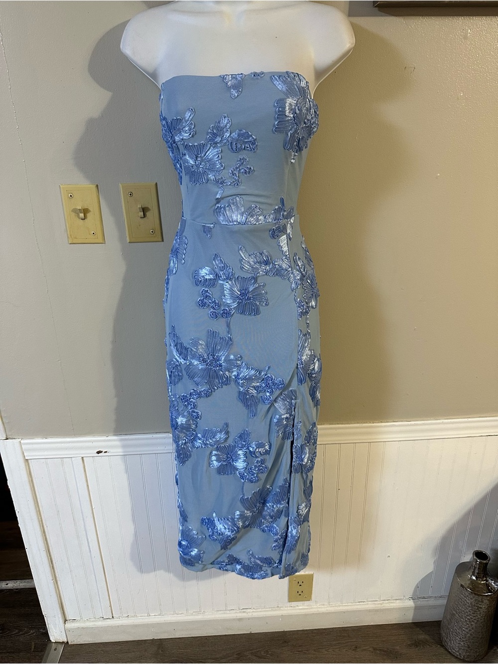 Lulu's Sky Blue Strapless Floral Appliqué Midi Dress